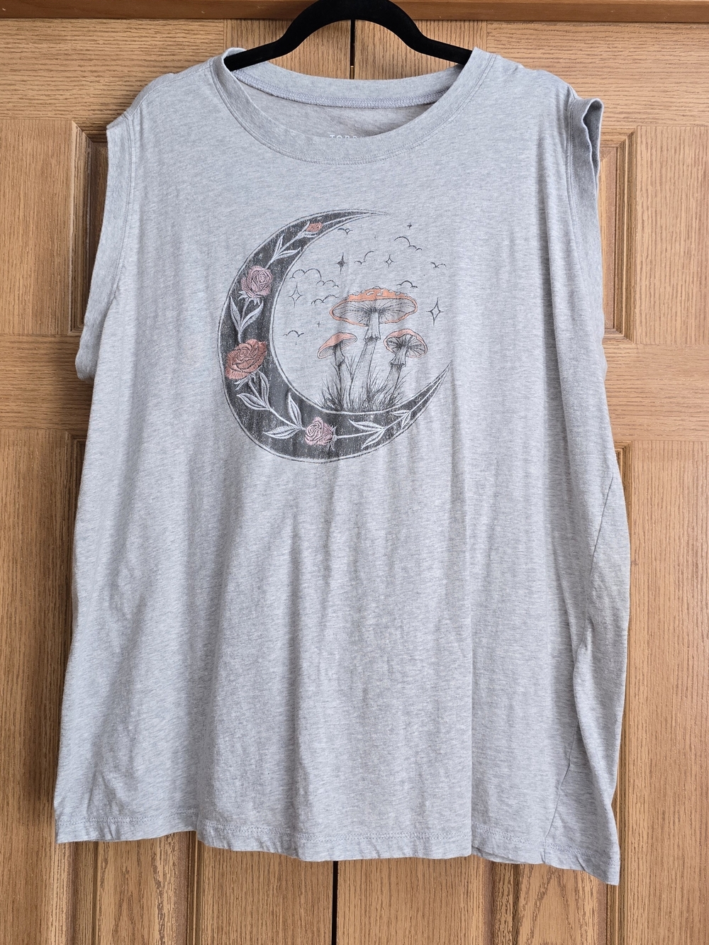 torrid Light Gray Crescent Moon Tank with Pink Rose & Orange Mushroom Graphic